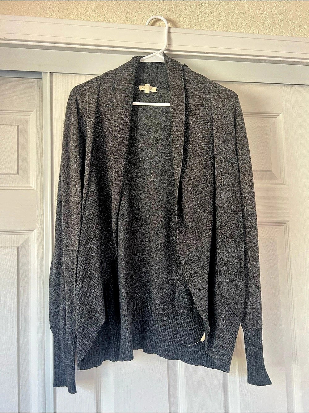 silence + noise Gray Knit Tie-Front Cardigan Size Small